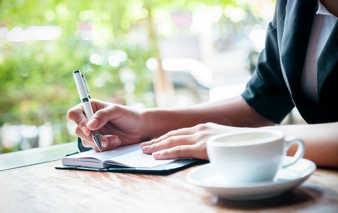 給付金を受け取るための申請の流れ 特定一般教育訓練給付